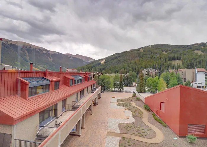 Vs453 Village Square Dog-friendly With Balcony Apartment *